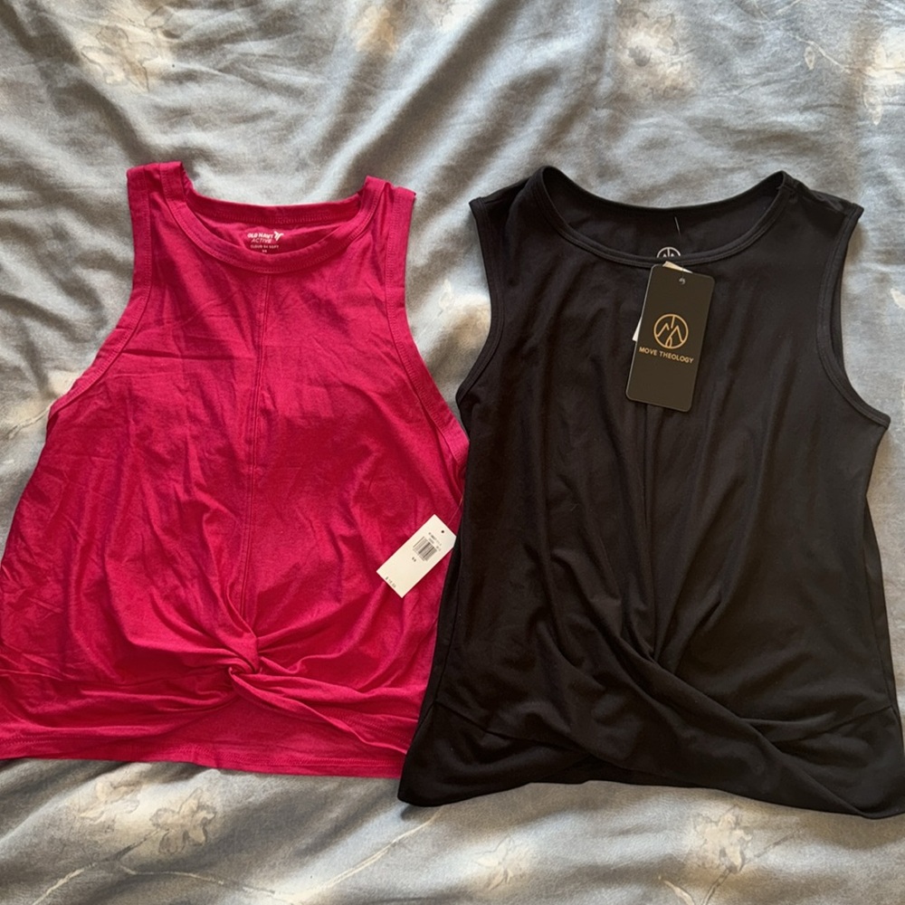 Bundle of 2 twist front cloud soft active tank tops Move Theology & Old Navy